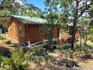 183 E 2nd St, Eufaula, OK 74432