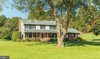 723 Charleston Ct, Davidsonville, MD 21035