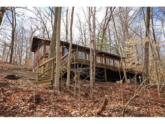 260 Shawnee Ln, Sugar Grove, OH 43155