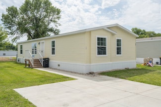 125 Kingsway Dr Unit 125, North Mankato, MN 56003