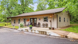 5969 E 620 Rd, Locust Grove, OK 74352