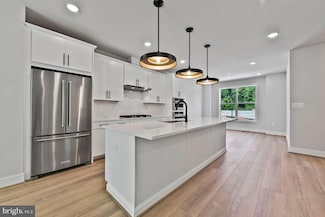 1613 Fellowship Square, Reston, VA 20190
