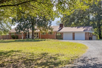 707 W Nance Springs Rd SW, Dalton, GA 30721