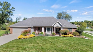8202 Cardinal Ct, Fort Wayne, IN 46804