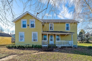 2S086 Harter Rd, Elburn, IL 60119