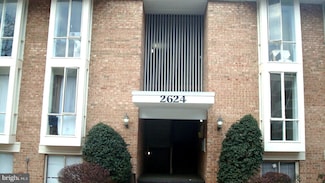 2624 Redcoat Dr Unit 162, Alexandria, VA 22303