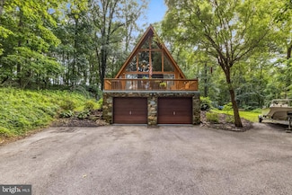 750 Hess Farm Rd, Dallastown, PA 17313