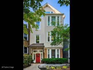 1140 W Wellington Ave Unit 2, Chicago, IL 60657