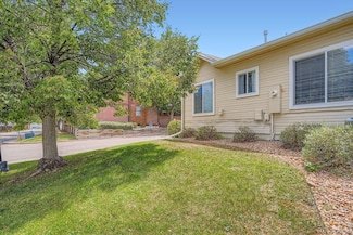 12196 E 2nd Dr, Aurora, CO 80011