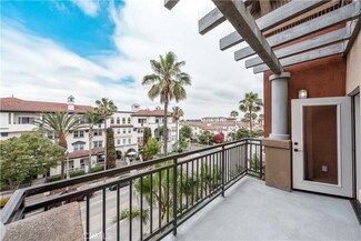 6020 Seabluff Dr Unit 421, Playa Vista, CA 90094