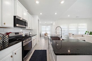 2239 Ginger Trail Ln, Rosenberg, TX 77469