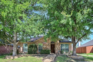 6101 Apache Dr, the Colony, TX 75056