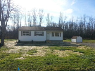 2425 March Rd, Eden, NY 14057