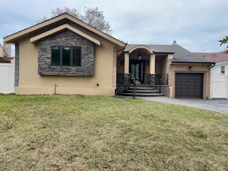 206 Hungry Harbor Rd, Valley Stream, NY 11581