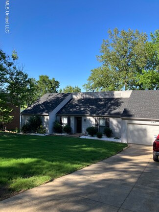4850 Victoria Dr, Nesbit, MS 38651