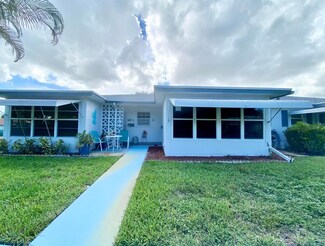1182 S Drive Cir Unit B, Delray Beach, FL 33445