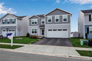 57 Florence Ln, Amherst, NY 14228