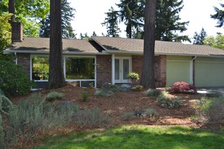 4816 90th Ave SE, Mercer Island, WA 98040