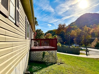 10889 Battlefield Memorial Hwy, Berea, KY 40403