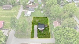 261 North St, Austin, IN 47102