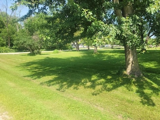 105 and 107 12th Ave NW, Oelwein, IA 50662