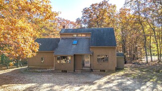 456 Hall Rd, Barrington, NH 03825