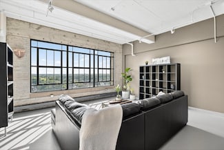 2929 Chicago Ave Unit 1120, Minneapolis, MN 55407