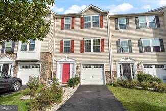 367 Latrobe Dr, Newark, DE 19702