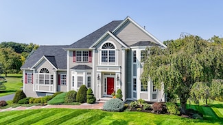 40 Harold Place, Tewksbury, MA 01876