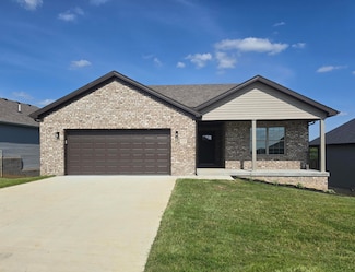 737 Yellowstone Trail, Richmond, KY 40475