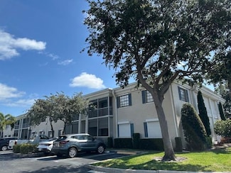 130 Cypress Club Dr Unit 323, Pompano Beach, FL 33060