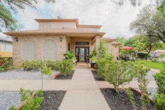 1901 Piedra China St, Laredo, TX 78043