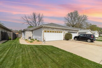 2709 41st Place, Highland, IN 46322