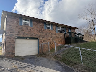 425 Kingsley Ave, Kingsport, TN 37660