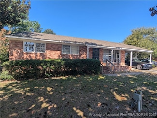 4060 Legion Rd, Hope Mills, NC 28348