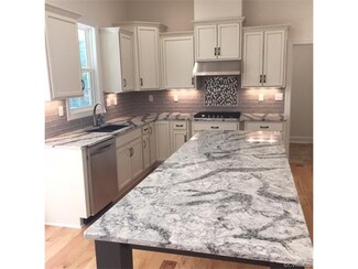 7410 Winding Jasmine Rd, Quinton, VA 23141