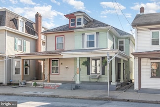 317 N Railroad St, Palmyra, PA 17078