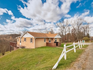 2295 White Cloud Rd, Leechburg, PA 15656