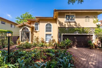 15813 SW 43rd St, Miami, FL 33185