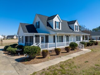 165 Roland Batchelor Rd, Beulaville, NC 28518