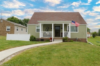 302 Carlisle Ave, Mingo Junction, OH 43938