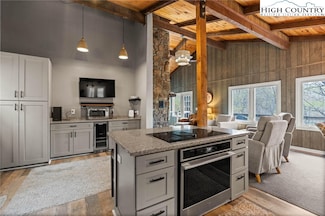 114 Shagbark Rd, Beech Mountain, NC 28604