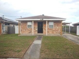 7549 Mackenzie St, New Orleans, LA 70128