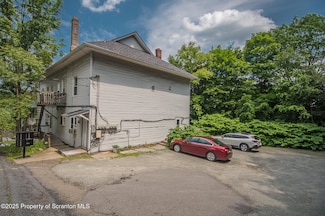 211 Grand Ave Unit 2, Clarks Summit, PA 18411