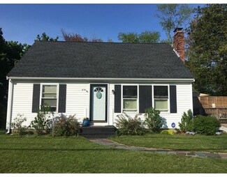 654 W Main St, Avon, MA 02322