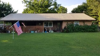 701 E French Ave, Perkins, OK 74059