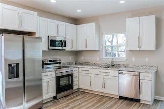 404 Hogart St, Franklin, VA 23851