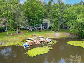 49 Lakeside Villas Unit 3, Brevard, NC 28712