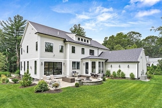 54 Johnson Rd, Winchester, MA 01890