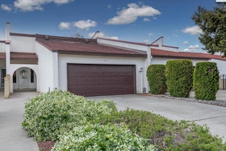 1923 Meadows Dr N, Richland, WA 99352